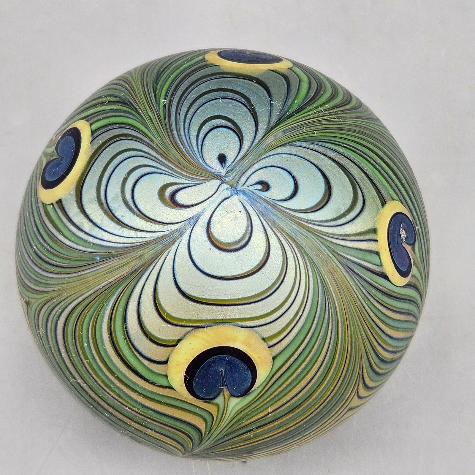 1981 Orient & Flume Pulled Feather Paperweight