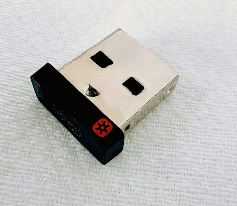 Logitech Unifying USB Receiver PN 993-000439 Wireless Mouse and Keyboard