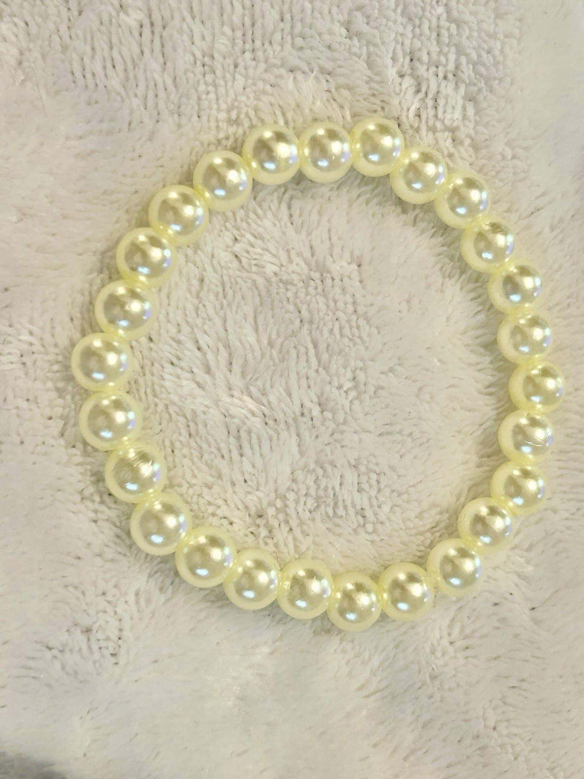 Beautiful Handmade Beaded Bracelet In Light Yellow, 7”
