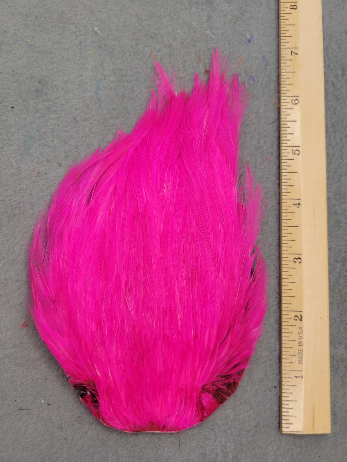 Lot 353, Grade B, DYED HOT PINK India Rooster Streamer Neck Cape Feathers