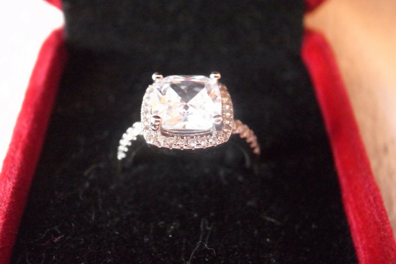 Beautiful Sterling Silver Moissanite Sz 6 Ladies Square Style Ring-New in Box!