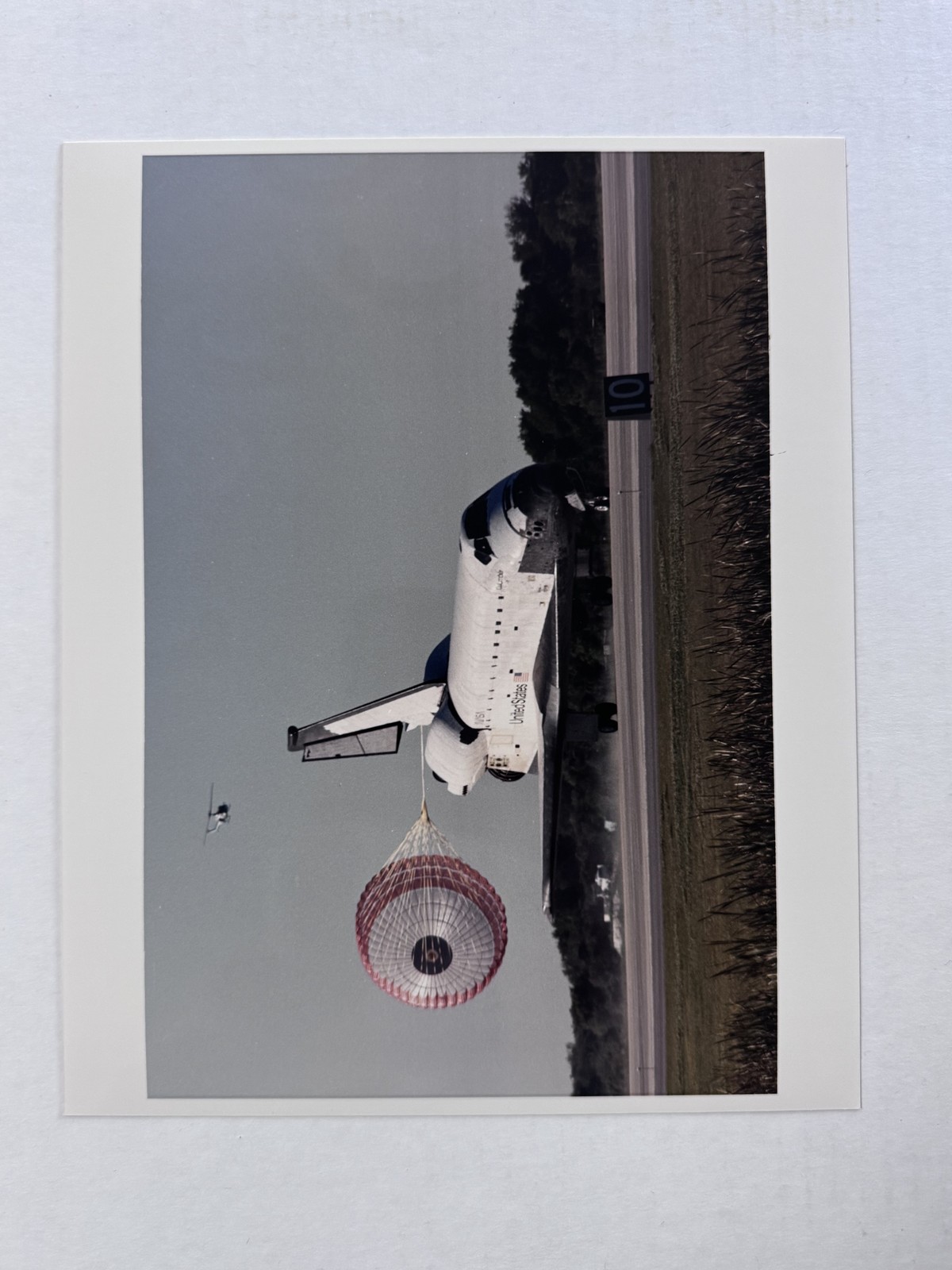 NASA STS-62 Columbia Landing at Shuttle Landing Facility Press Photo B