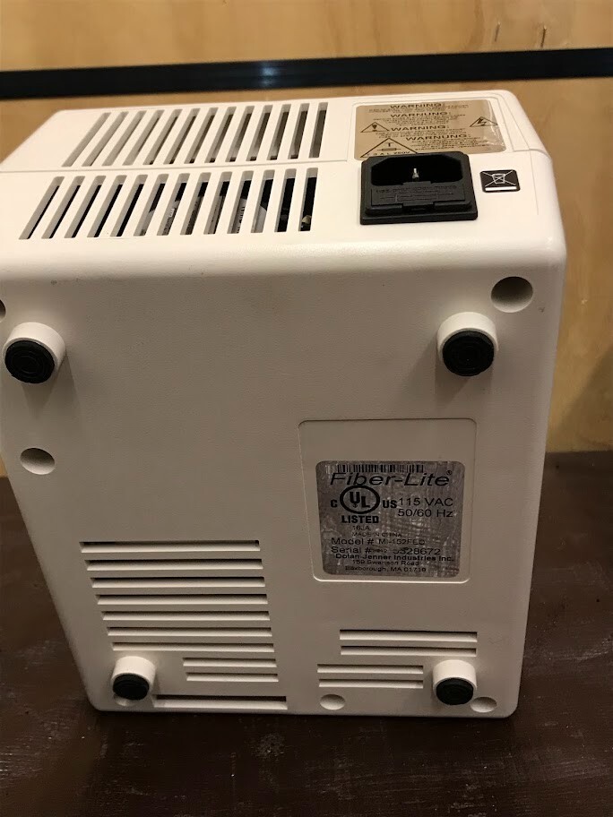Lot of 4 Fiber Optic Illuminators: Dolan-Jenner, Edmund MI-150, Opti-Lume, LabPr