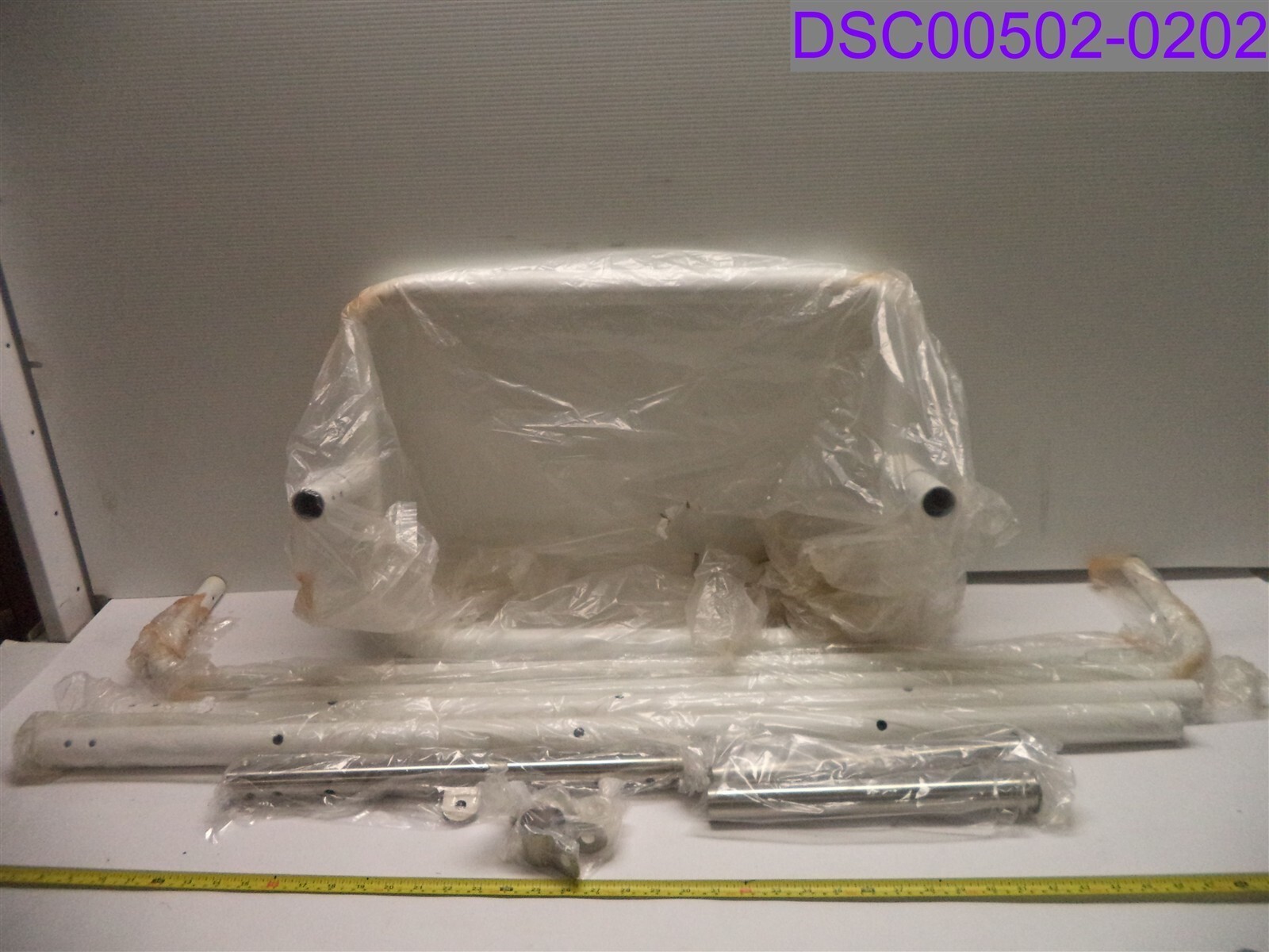 Christmas 2019 Rollout Display White CocCurved 2Way 550 RDCOA-419A 25-29M012-W28