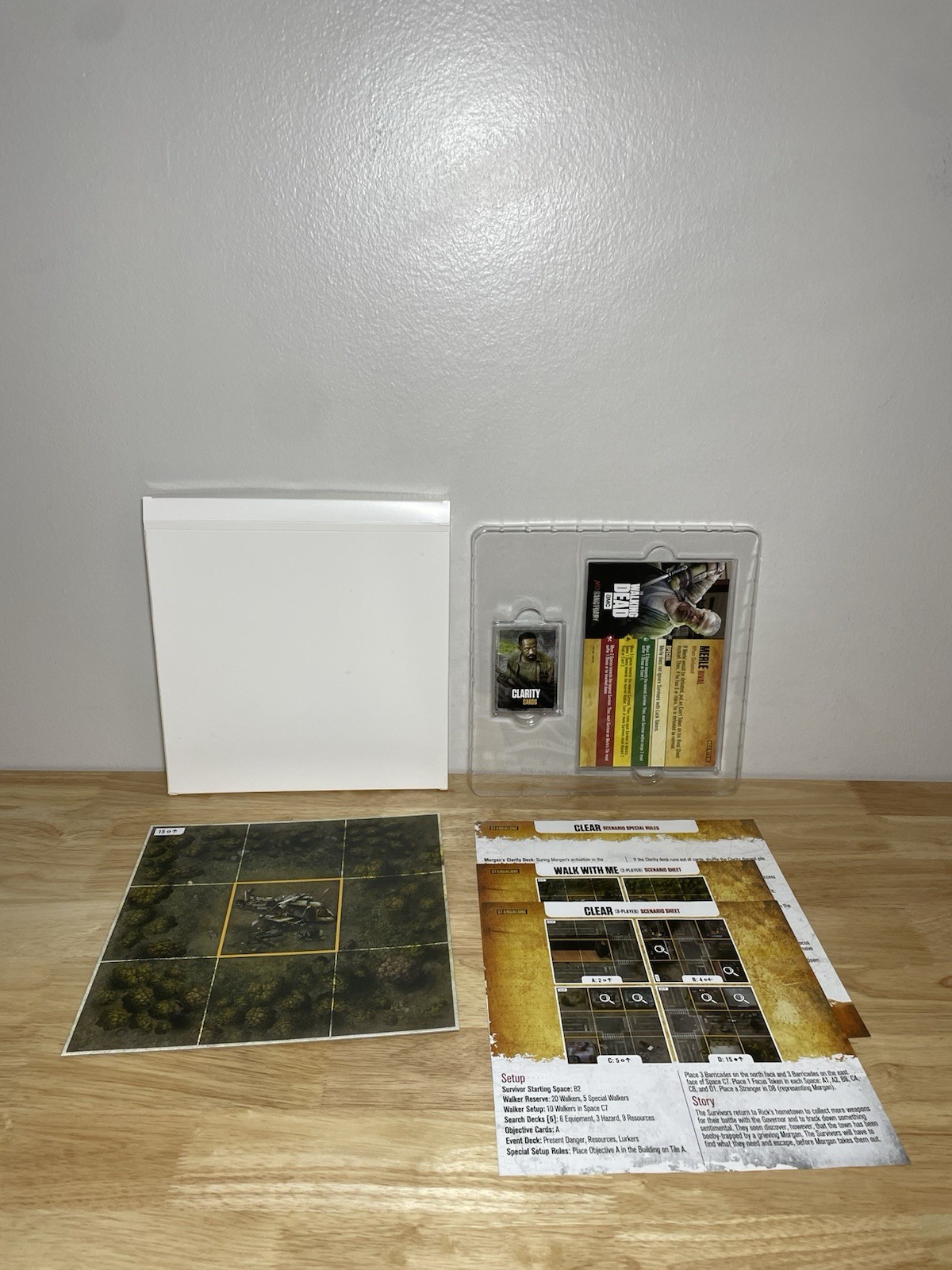 AMC The Walking Dead Board Game Expansion Set 2017070061806 Brand New Sealed
