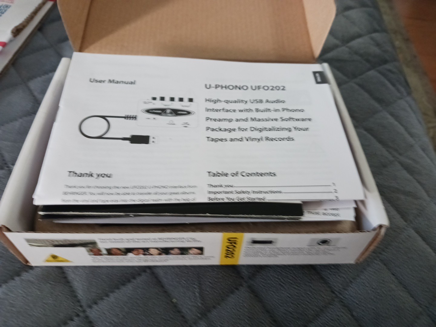 Behringer U‑Phono UFO202 USB Audio Interface+Phono Preamp – New Open Box In Bag