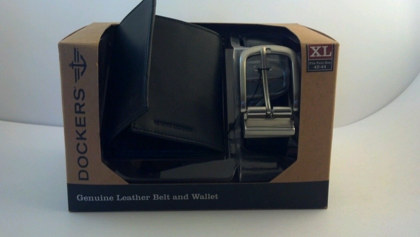 DOCKERS Trifold Leather Wallet,Reversible Leather Soft-Touch Leather Belt-XLarge
