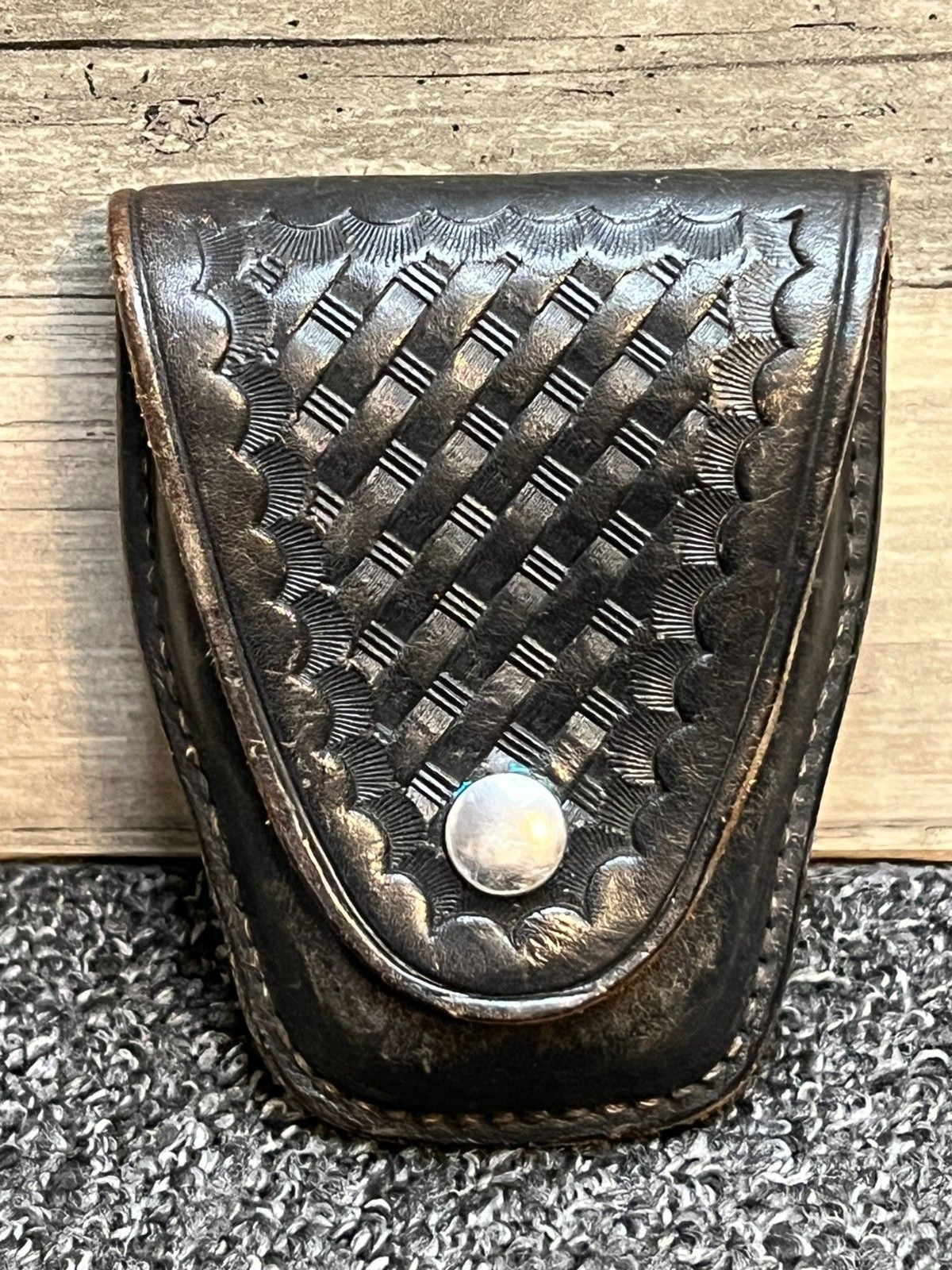 Mixon Leathercraft HC-1 Leather Handcuff Pouch w/ Basketweave - Vintage