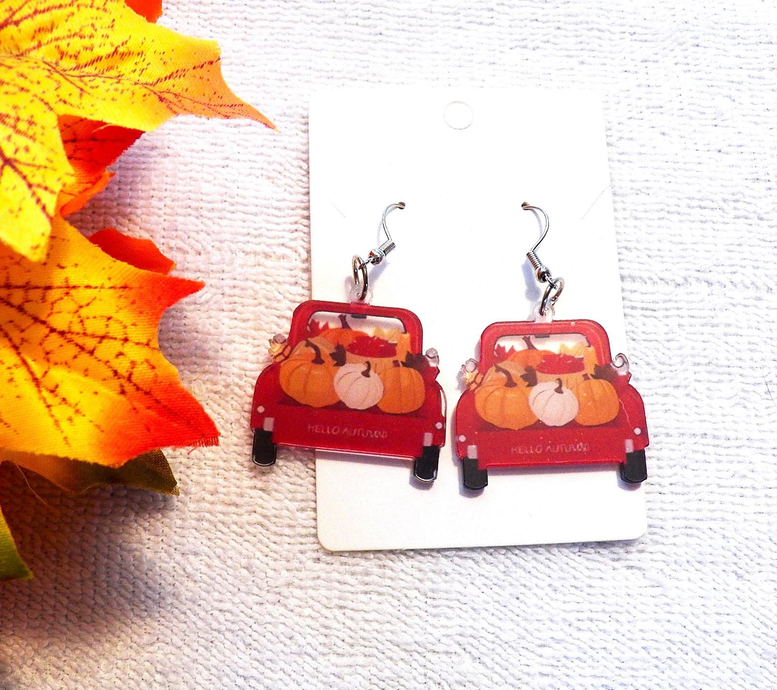 CLASSIC AUTUMN FALL PIERCED EARRINGS AUTUMN TRUCKLOAD OF PUMPKINS ACRYLIC X25C