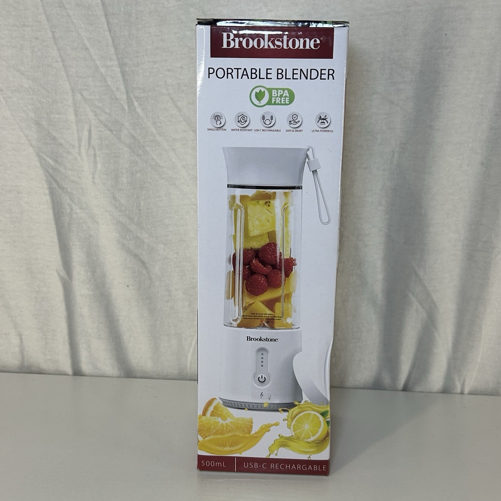 New Brookstone White Portable Blender Water USB-C Rechargeable 500 Ml