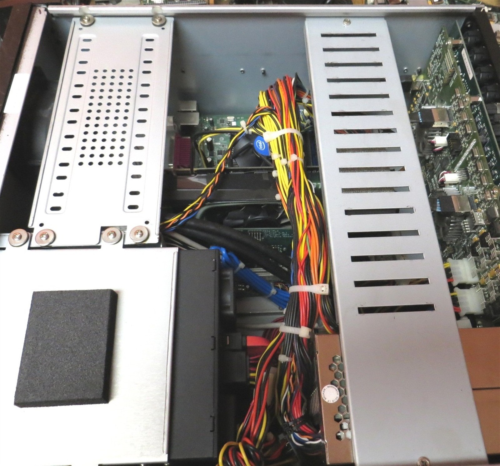 NewTek TriCaster TCXD850 Production Switcher Box