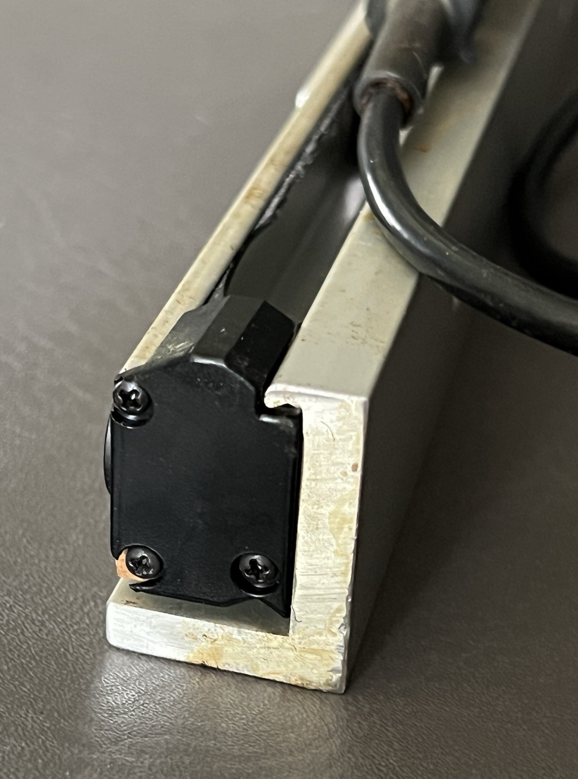Acu-Rite Linear Encoder .0001 2μ m Patent No. 29281 10”