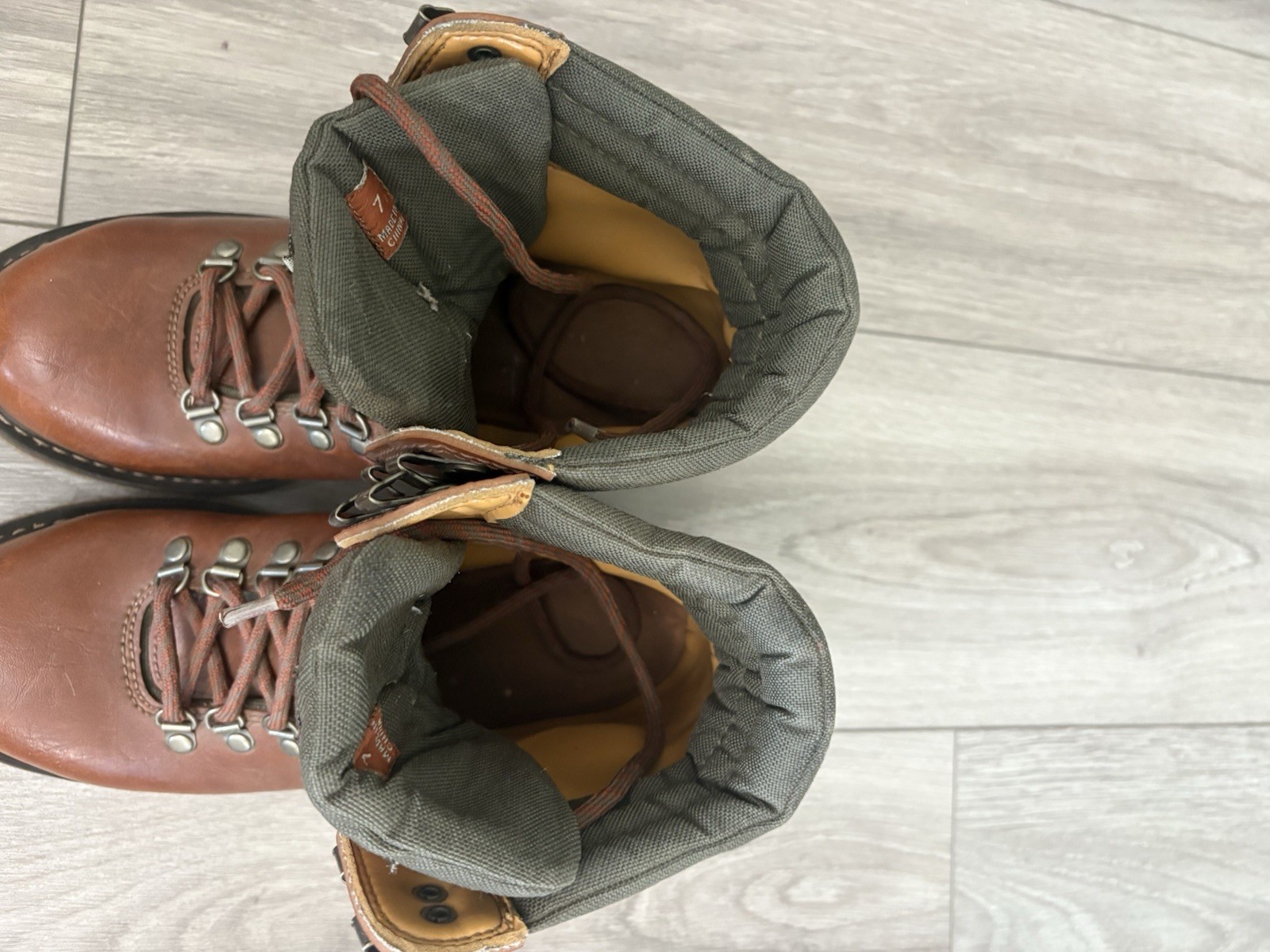 Simms Freestone Fly Fishing Boots Brown Green Leather Felt Soles Mens Size 7