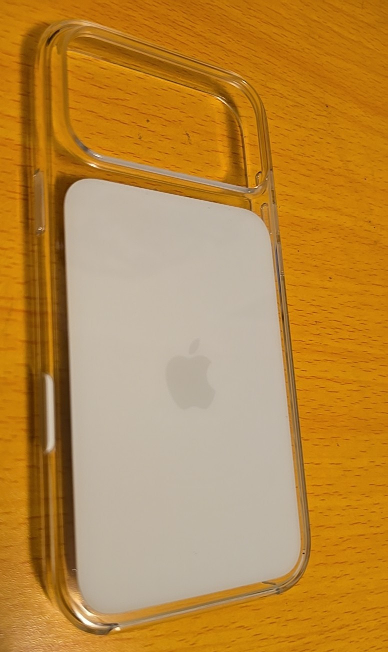 Original Apple Clear Case w/ Magsafe for iPhone 17 Pro Max MGFW4LL/A - Clear