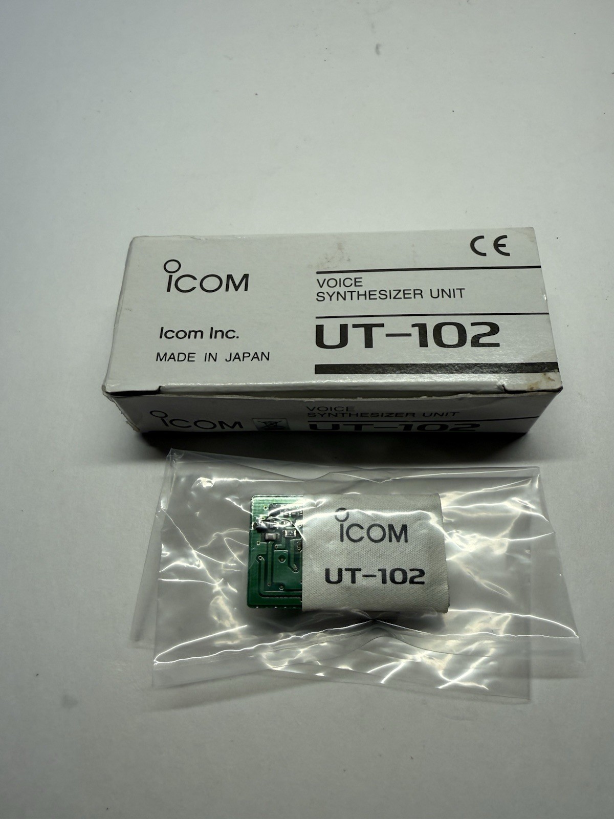 Icom UT-102 Voice Synthesizer module in Excellent shape working as it should