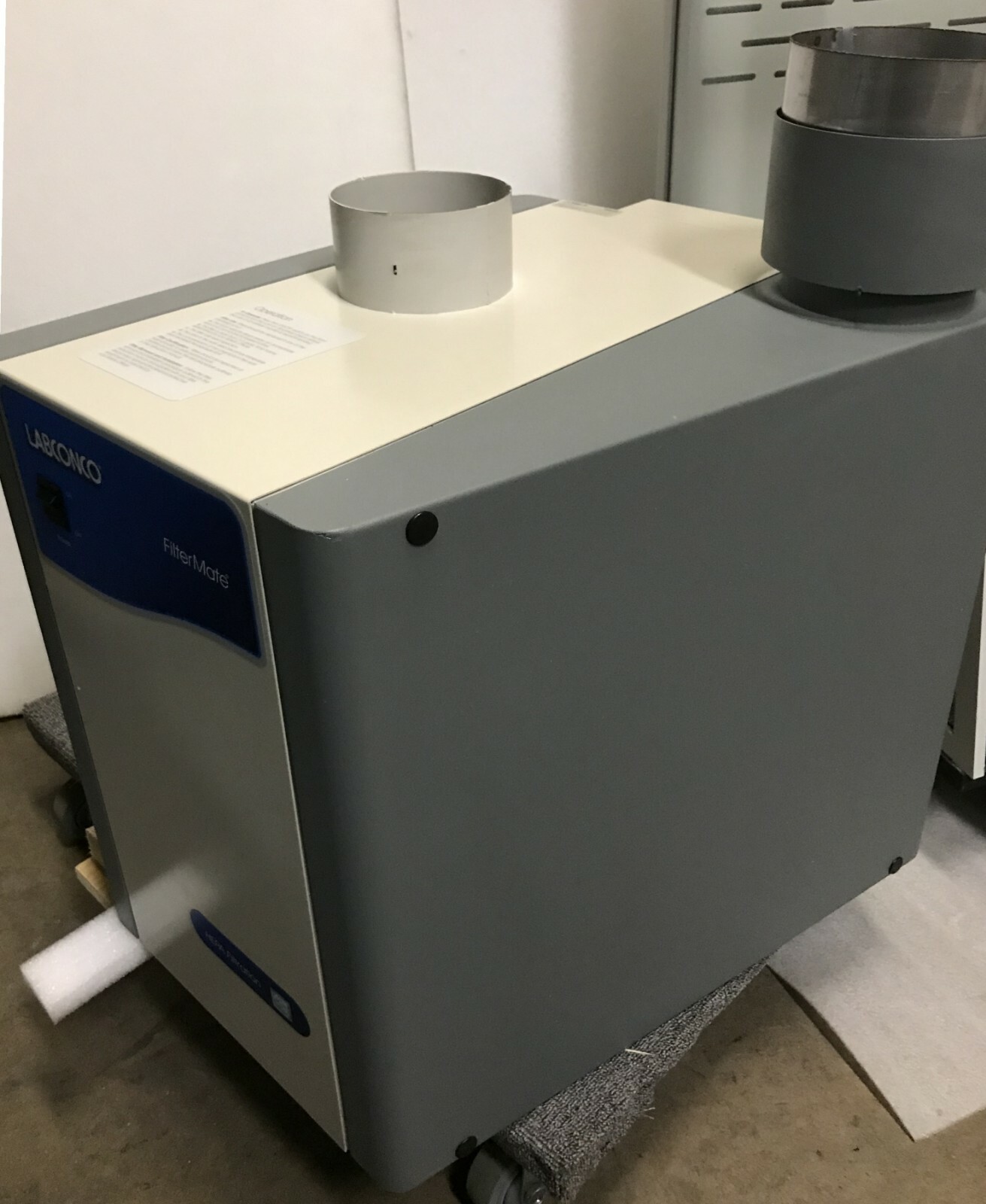 Labconco 2 ft. Protector XVS Ventilation System / FilterMate 6 Month. Wrty