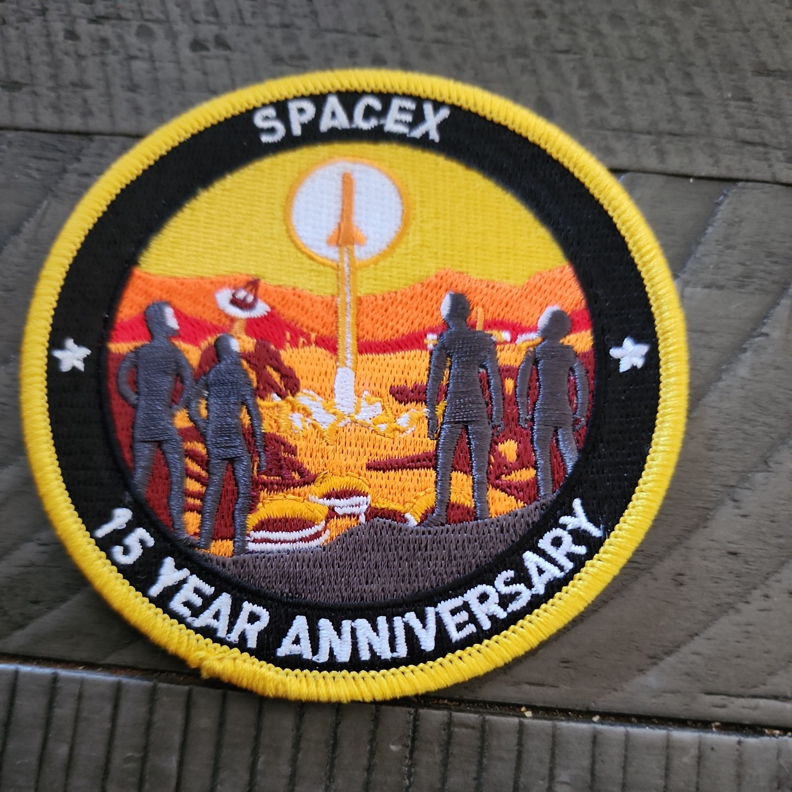 SPACEX AUTHENTIC EMPLOYEE PATCH  15 YEAR ANNIVERSARY