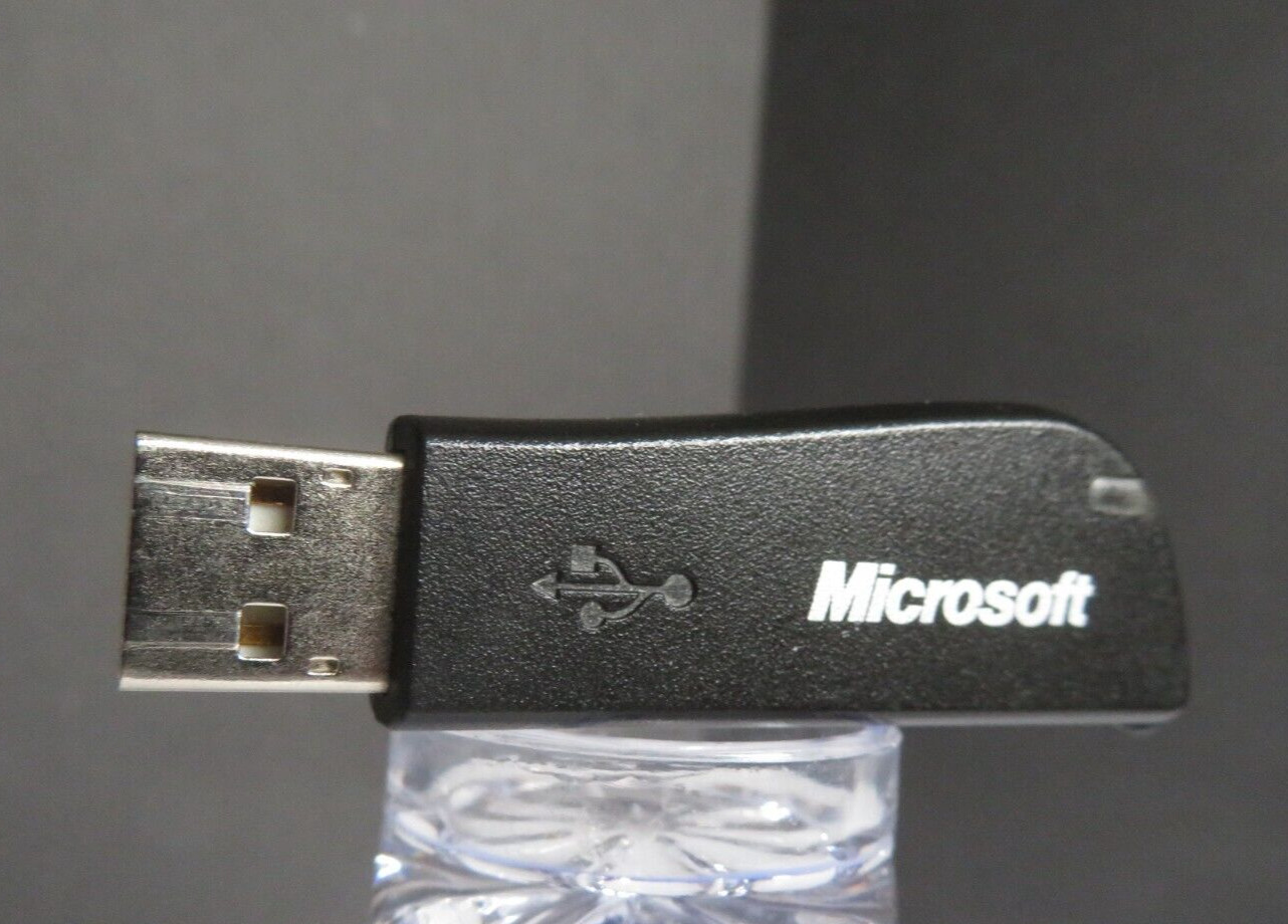 Microsoft® Notebook Receiver v2.0 Model 1051 For Wireless Mouse