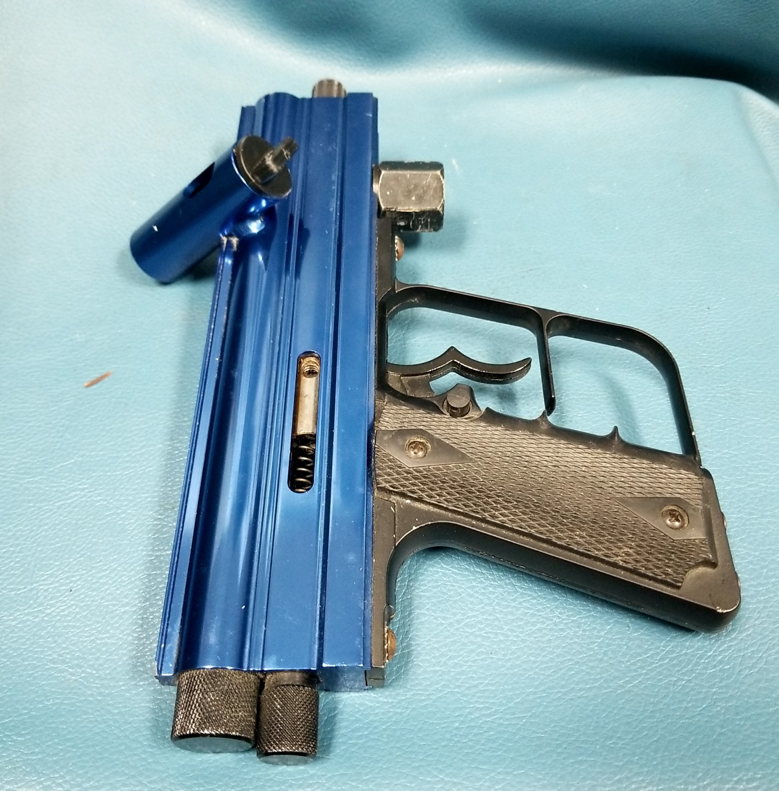 Untested Brass Eagle Raptor Mechanical Semiautomatic Paintball Marker Missing