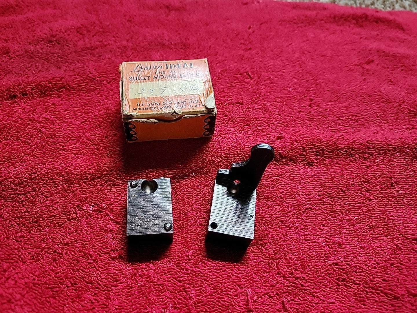 Vintage Lyman Ideal Bullet Mould Blocks Mold 389 174 Round Ball Reloading Ammo