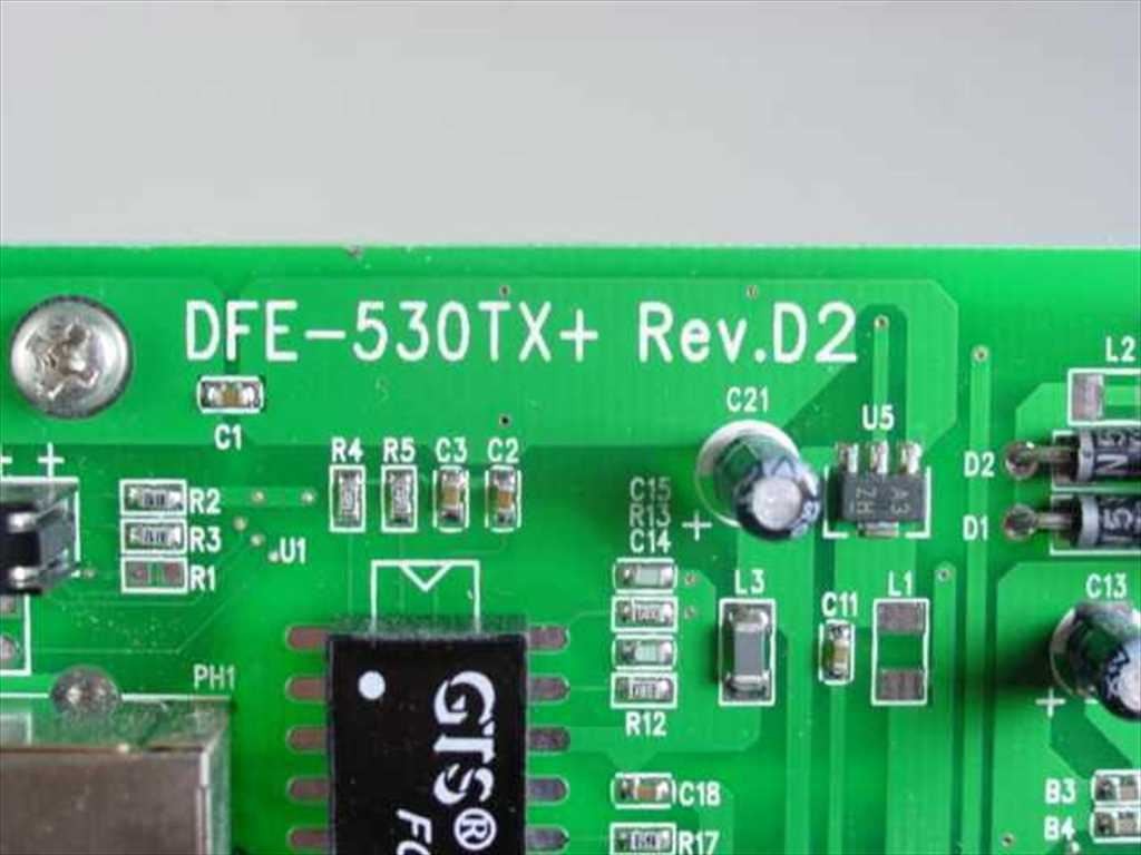 Realtek 10/100 Fast Ethernet Desktop PCI Adapter DFE-530TX