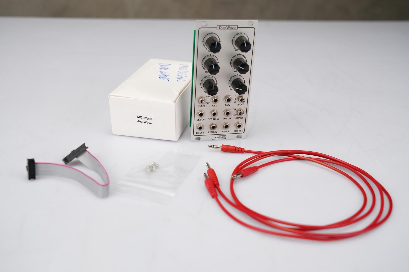 Modcan DualWave Eurorack Module w/ Box & Patch Cables #58566
