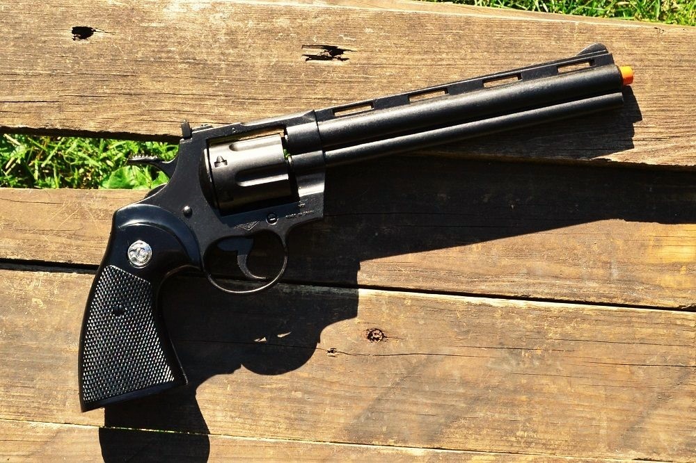 Non-Firing Colt Python .357 Magnum Revolver - 357 - 8" Barrel - Denix Replica