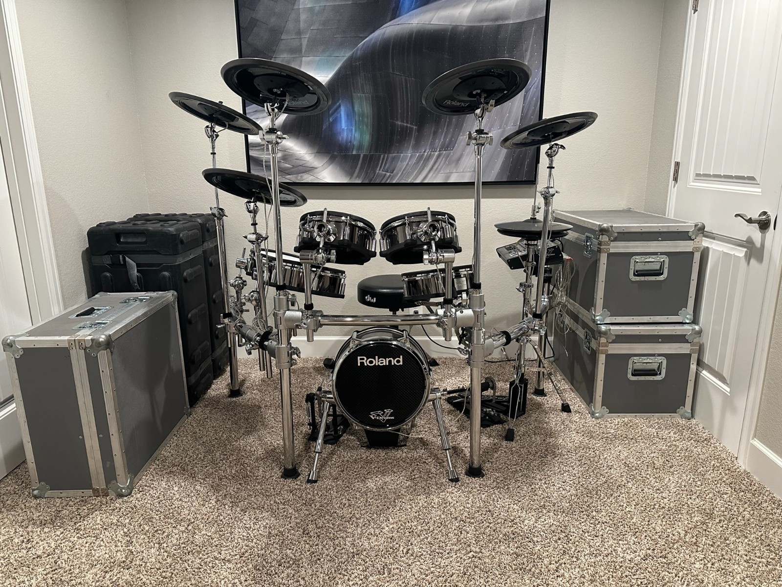 *** HUGE ROLAND TD 30 KV DRUM SET + ROAD CASES