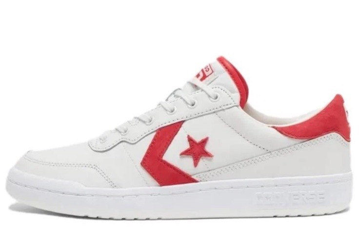 Converse Fastbreak Pro Low - Vintage White/ Red - A10348C - Men’s Size 11 - NEW!