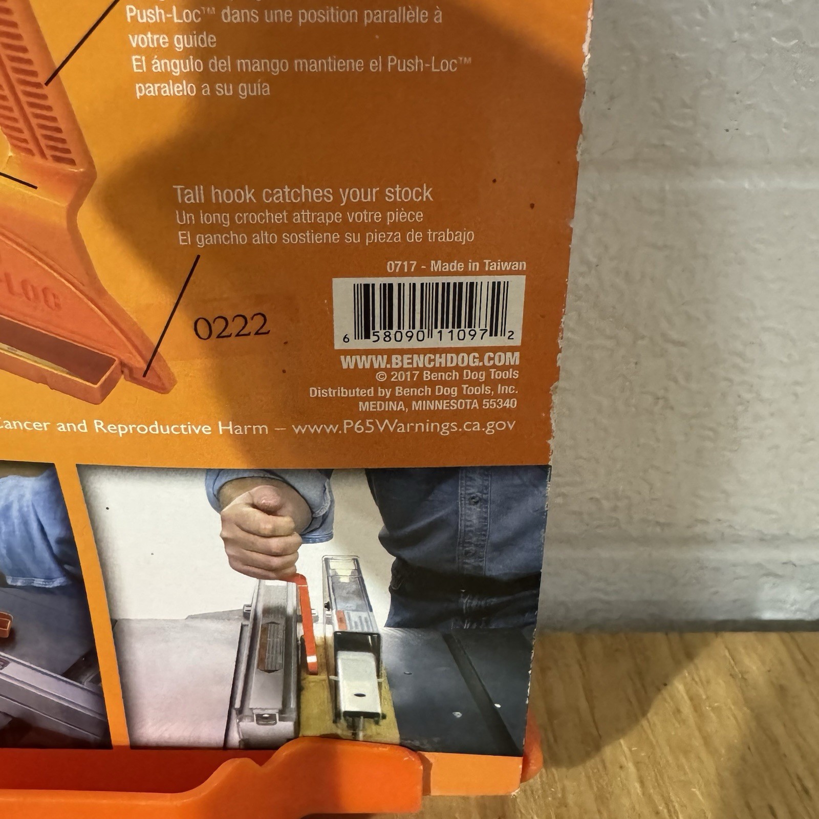 Bench Dog Tools Push-Loc Offset Push Stick Orange 10-025