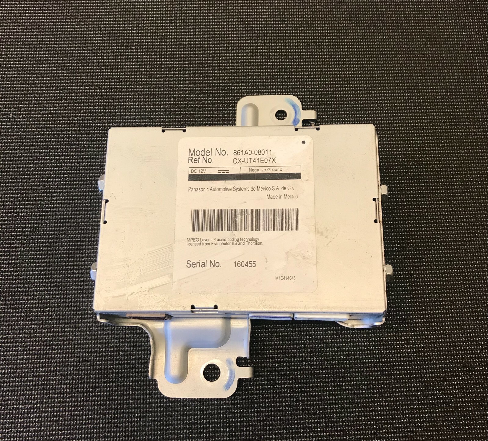 2011 2012 2013 2014 TOYOTA SIENNA COMPUTER MULTIMEDIA INTERFACE 861A0-08011 OEM