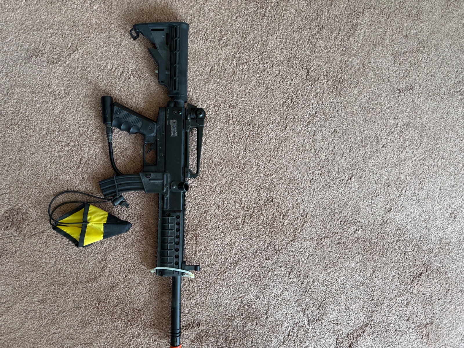 MR4 Spyder Kingsman Paintball gun
