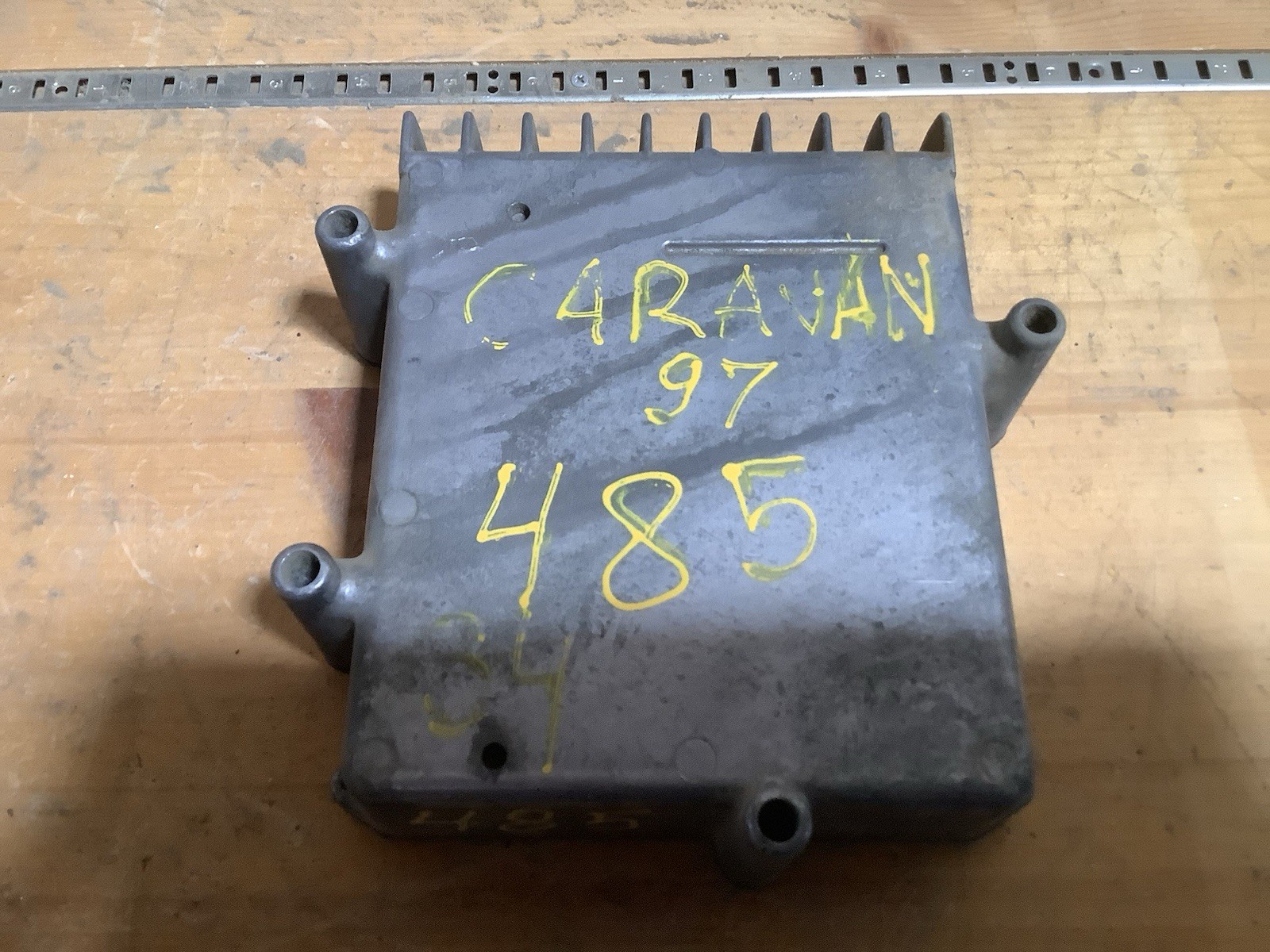 Dodge Caravan P04686465AC Transmission Control Module (B-485)