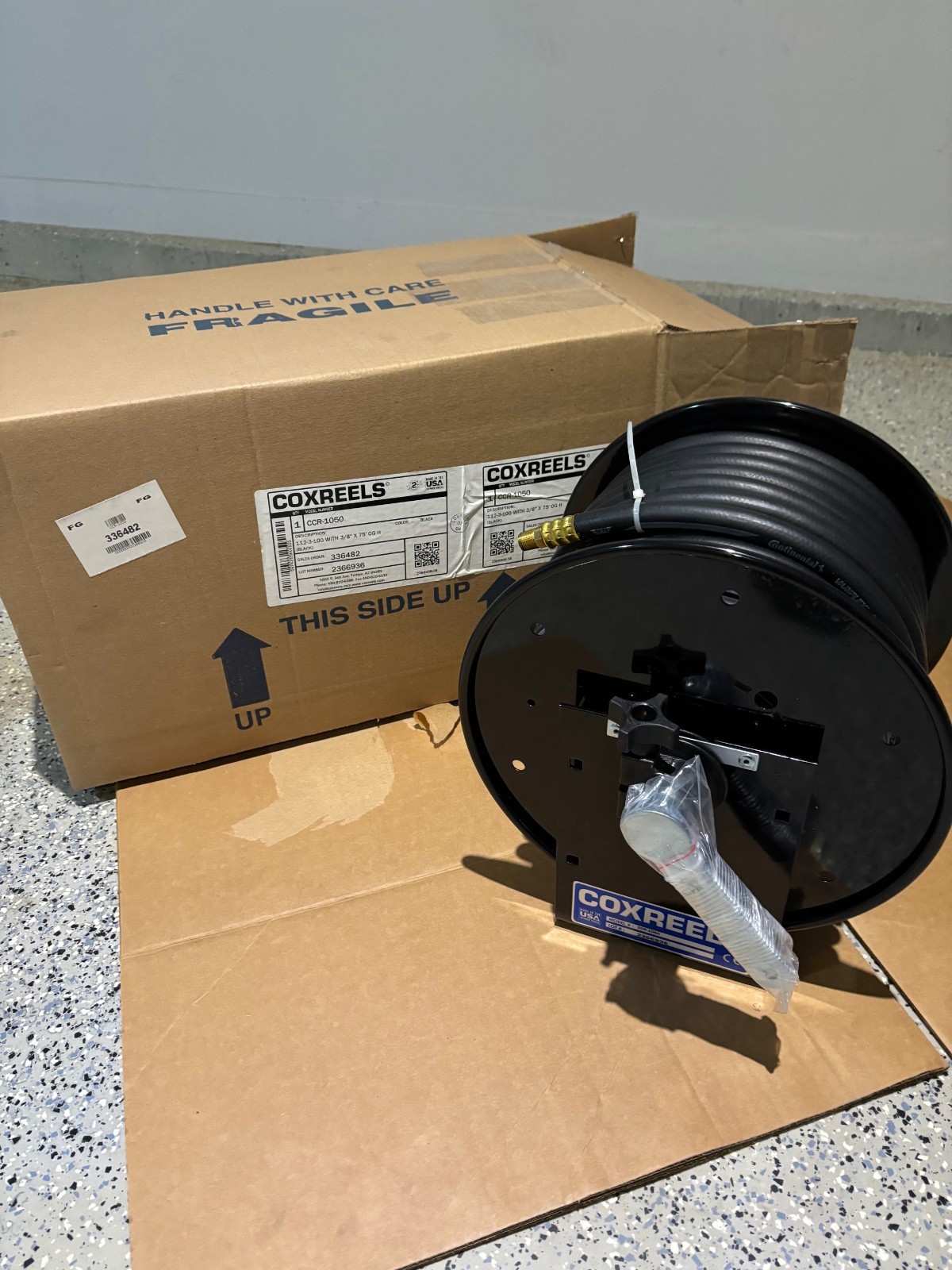 Cox 112-3-100 Hand Crank Hose Reel W/ 75' of 3/8" 300psi Hose