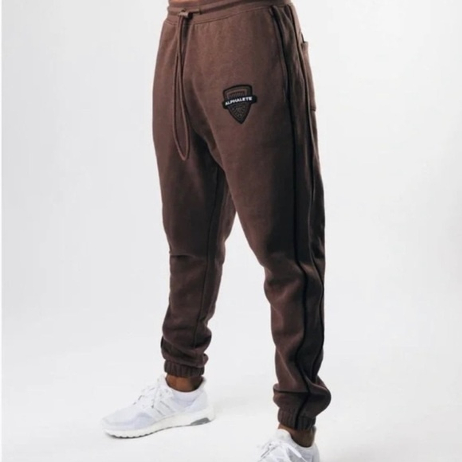 Alphalete Varsity Joggers Adult Unisex Small Oversized Mesa