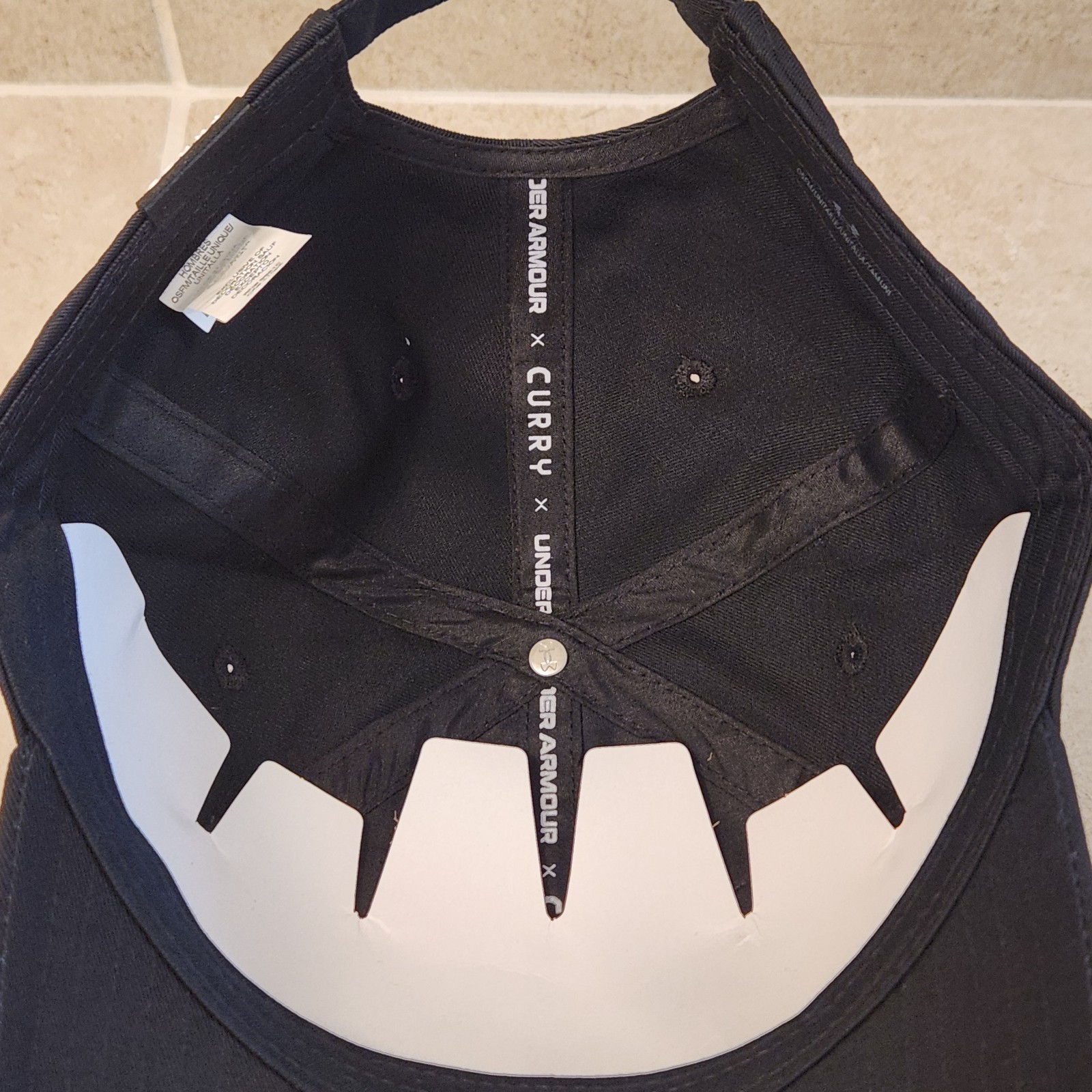 Under Armour UA Steph Curry Adjustable Hat Cap Stephen Curry Black White Logo
