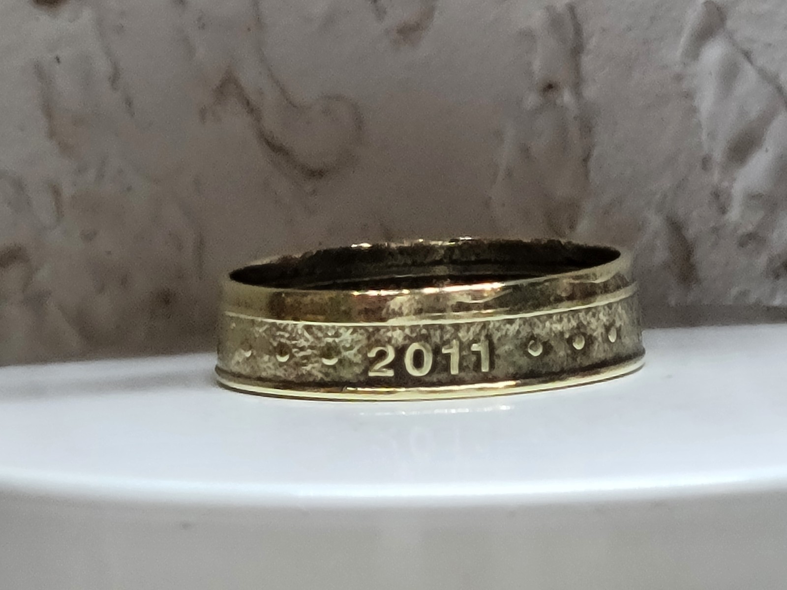 CHUCK e CHEESE - 2011 - Size 12 Token Coin Ring