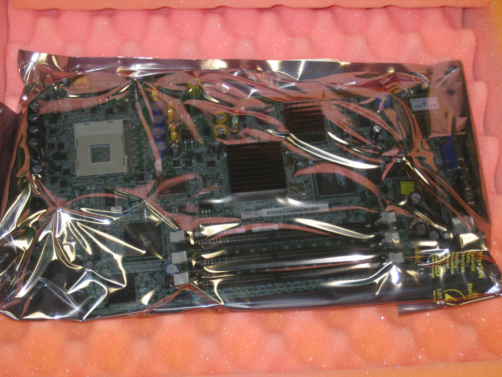 Dell PowerEdge 650 Intel Skt 478 Server Motherboard DA0S19MB8G2 REV:G W1373