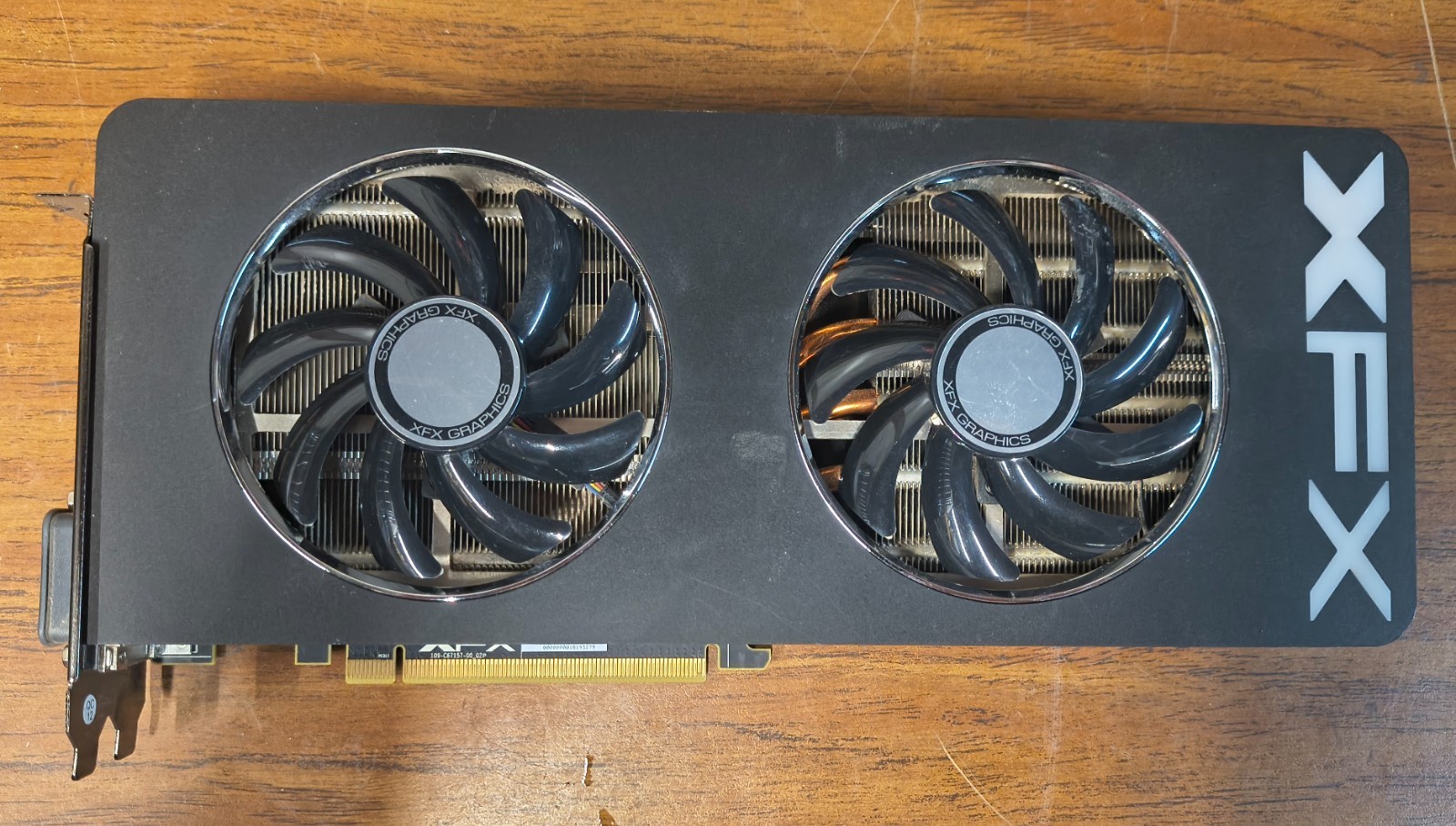 XFX AMD Radeon R9 290X Double Dissipiation Edition R9-290X-EDFD 4GB PCIe x16