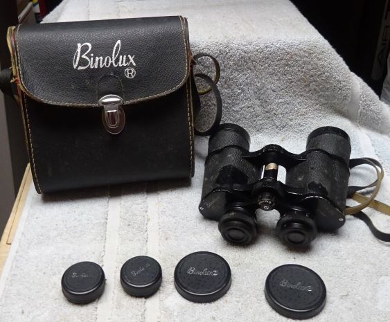 ** Vintage - BINOLUX BINOCULARS with LENS COVERS & GREAT CASE - JAPAN - 7 x 35
