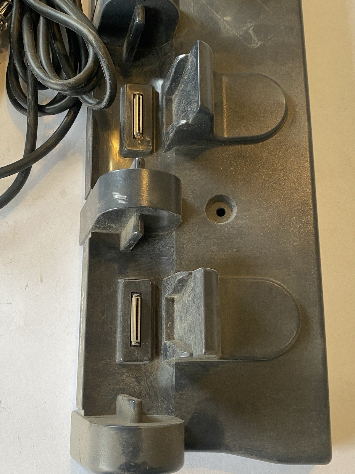 Intermec AD3 871-021-002 Charge Cradle Multi Dock CK60