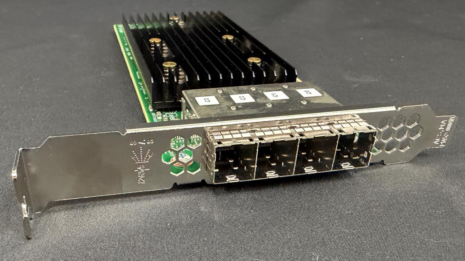 Lenovo ThinkSystem 430-16e 12Gb SAS SATA External HBA PCIe 3.0 x8 Card 01GR843