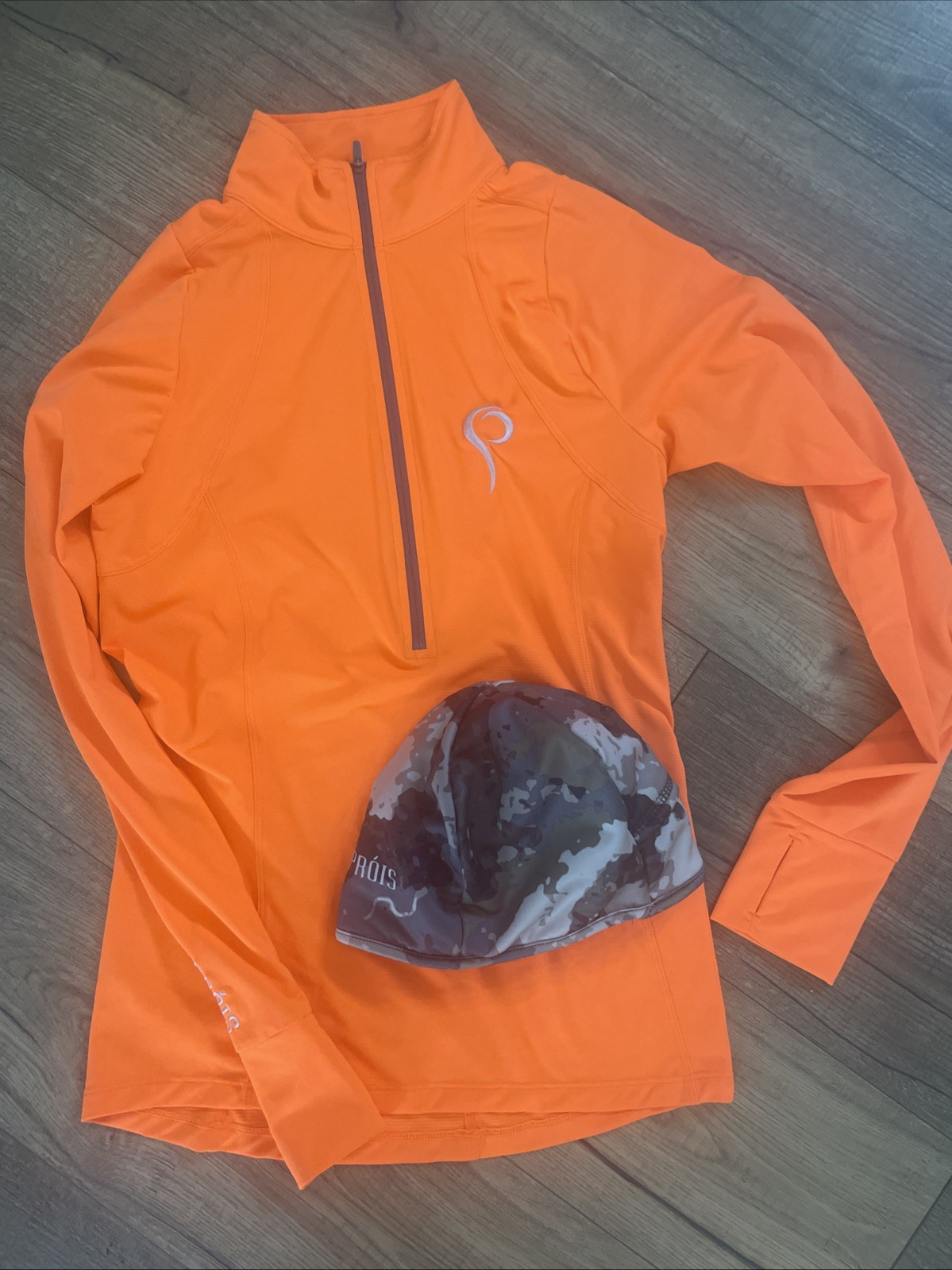Prois Pradlann Upland Half-Zip blaze orange 1/4 Zip pullover - XS  Free Hat
