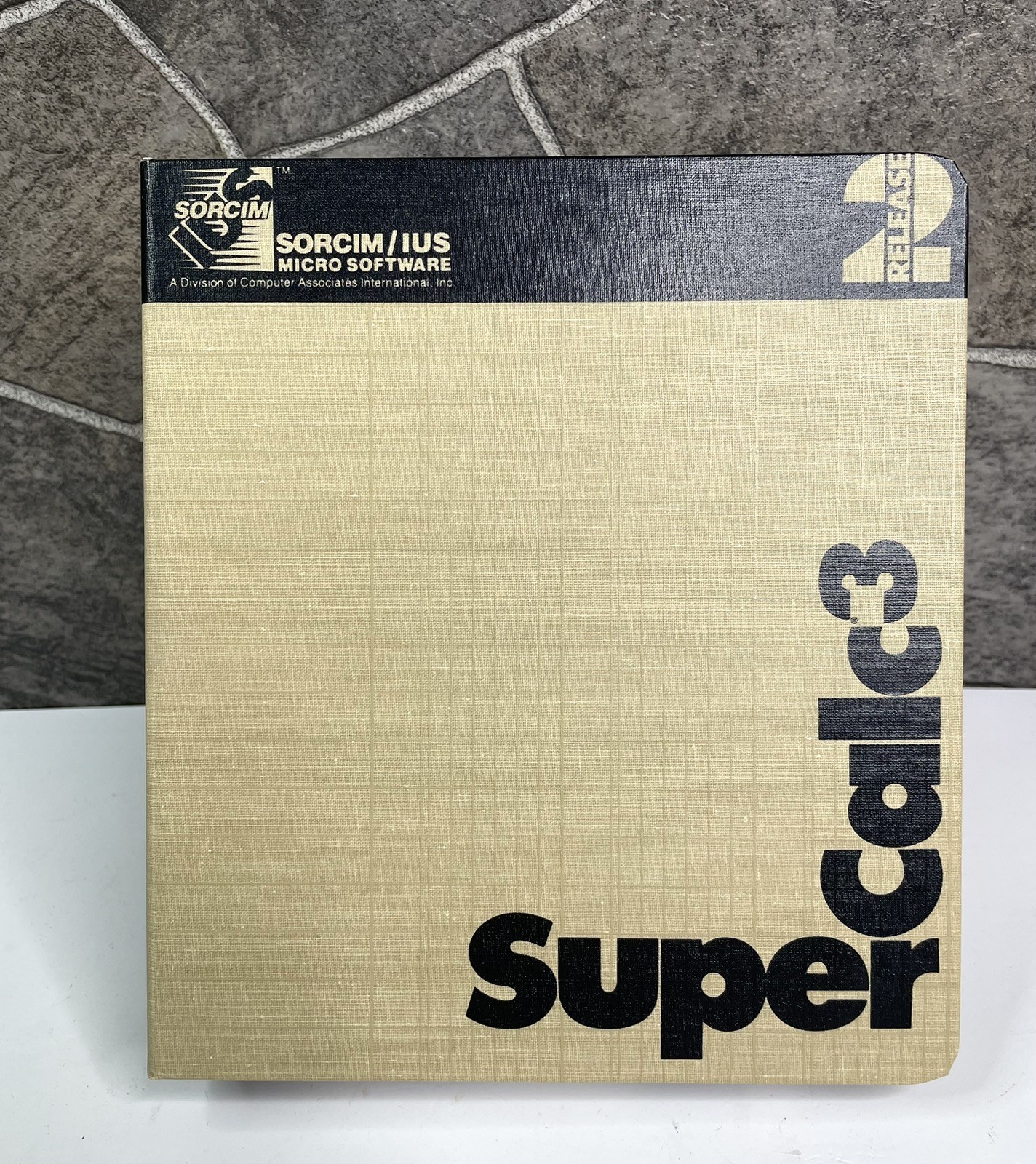 SORCIM SuperCalc3 DOS 1984-1985 Release 2 Guide Manual Binder *MISSING FLOPPIES*