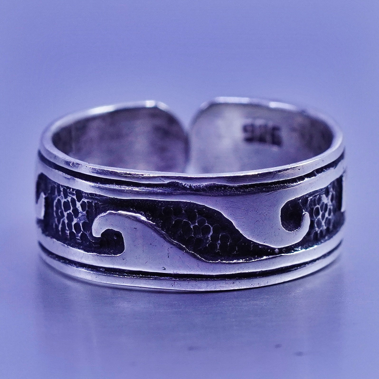 Size 3, southwestern Sterling 925 silver handmade ring, wavy wave open band