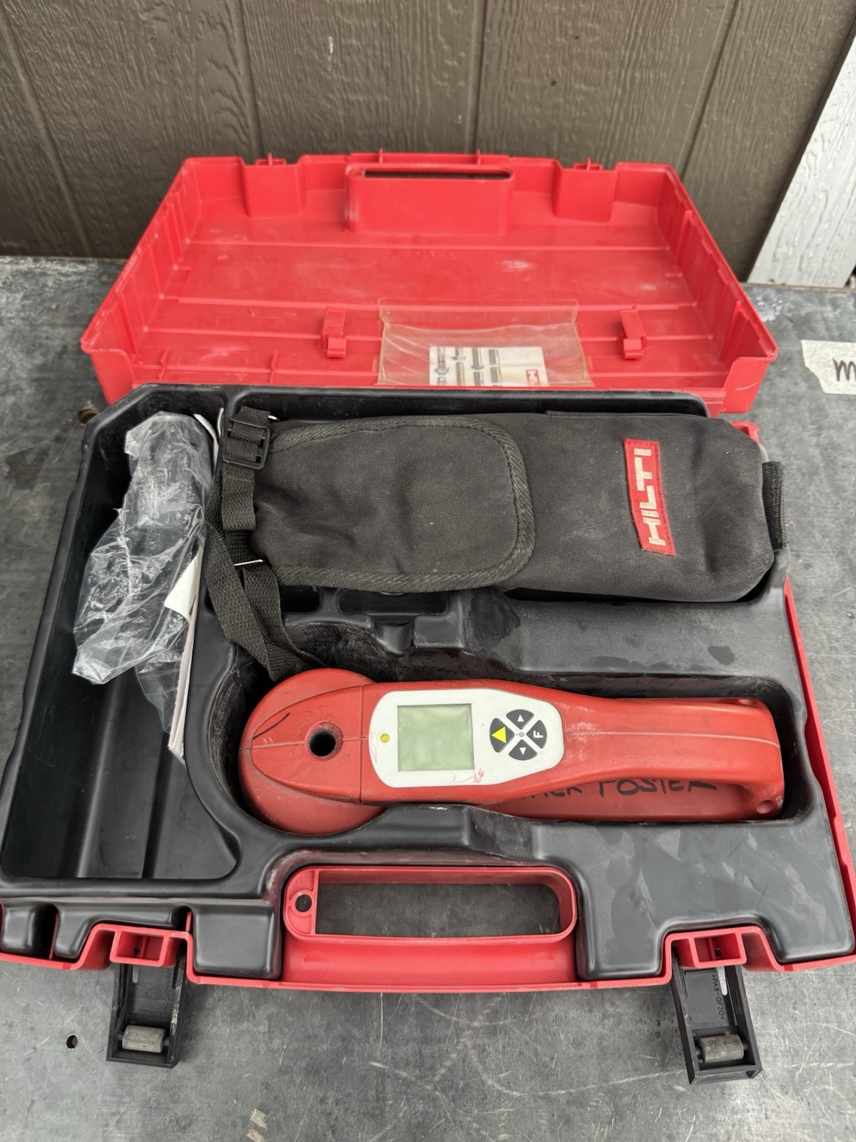 Hilti PS 20 Multi Detector Concrete Drywall Wood Scanner  with Case, Box