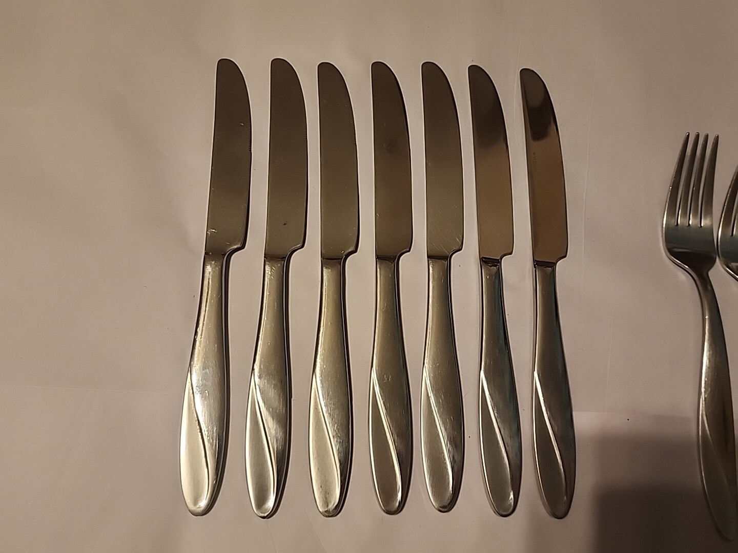 23pc Simmer by Oneida Stainless Flatware- Spoon, Fork, Knife