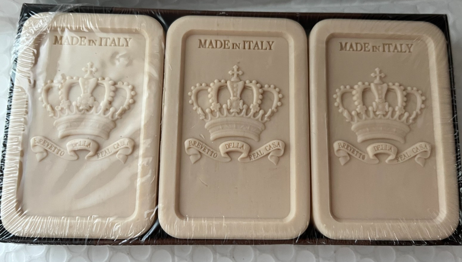 MARIO FISSI THE MEN'S SOAP COLLECTION SANDALWOOD PURE VEGETABLE SOAP BOX W.3