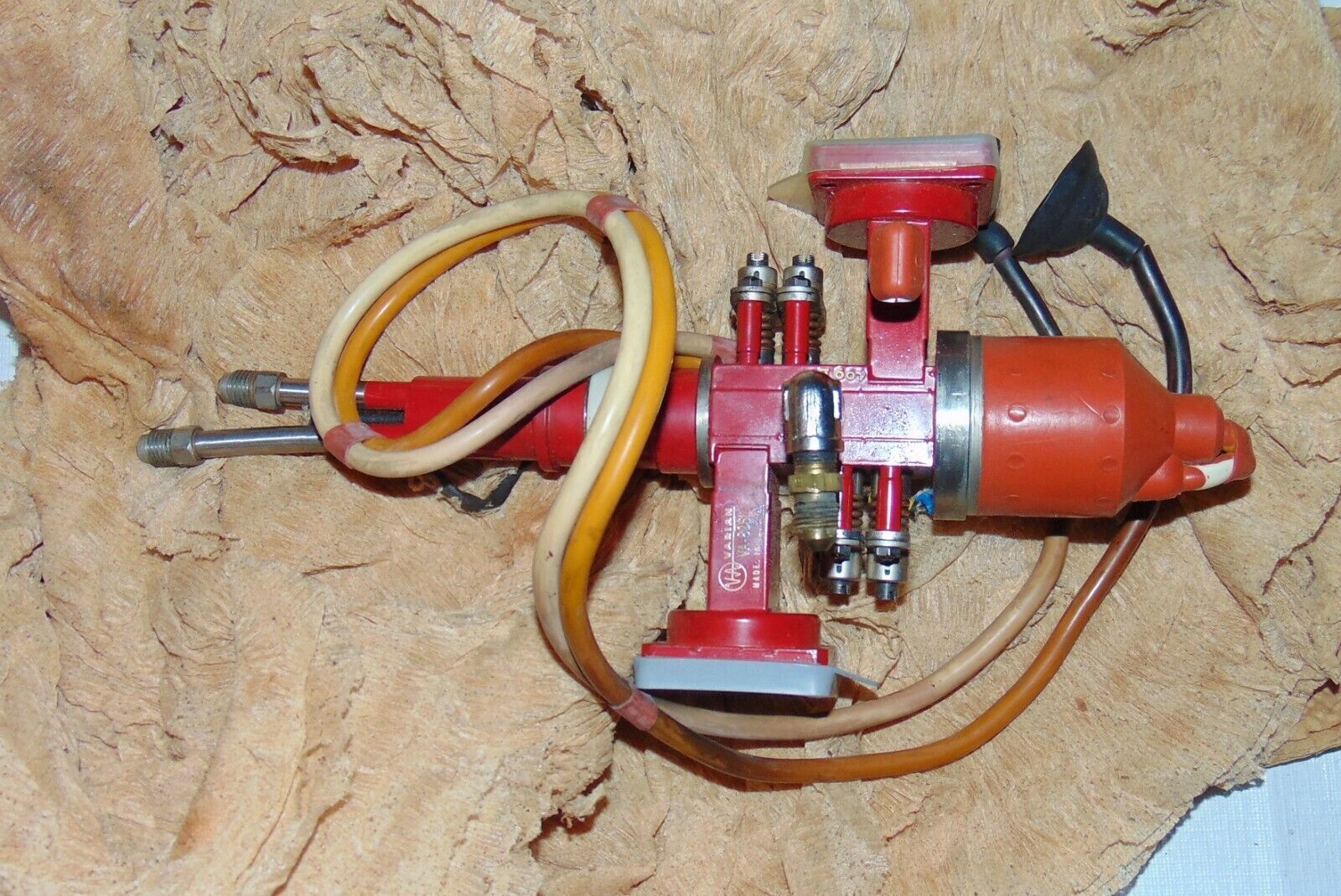 LARGE VARIAN POWER KLYSTON TUBE VA-806H VA806L VA-806N VA806N DOUBLE ANODE WIRES