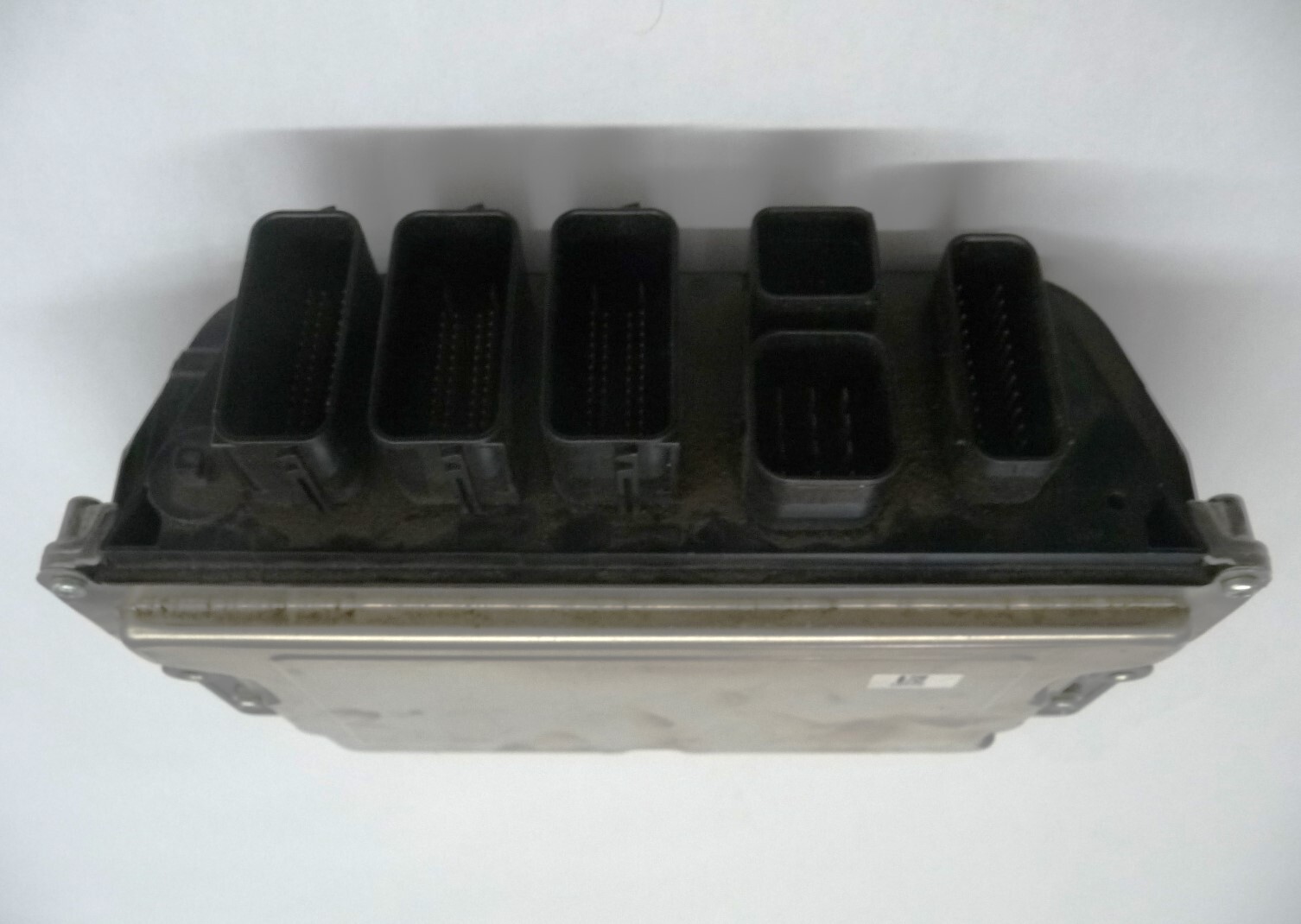 BMW Engine Control Unit ECU Bosch 9487358 ; 0261S21155 OEM A1